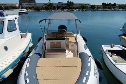 Charter Motorboat Bsc 65 Rubber boat Zadar