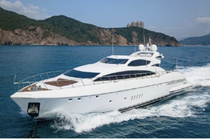 Location Yacht Mangusta 105 Bodrum