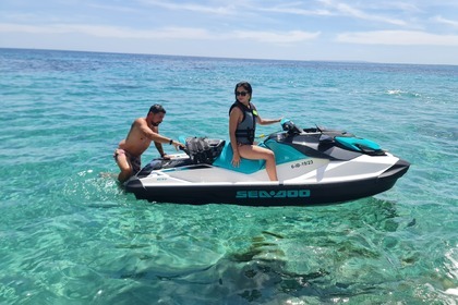 Alquiler Moto de agua Sea Doo 170SE Ibiza