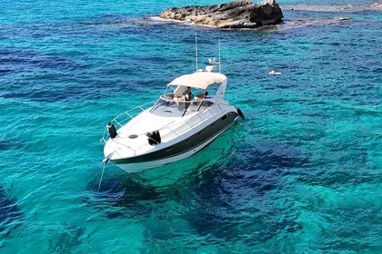 Charter Motorboat Fairline Targa 40 Puerto Portals, Portals Nous