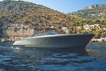 Noleggio Barca a motore REBORN BOWRIDER 38 Antibes