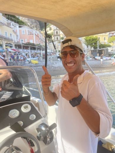 Sorrente Motorboat Barqa Q20 alt tag text