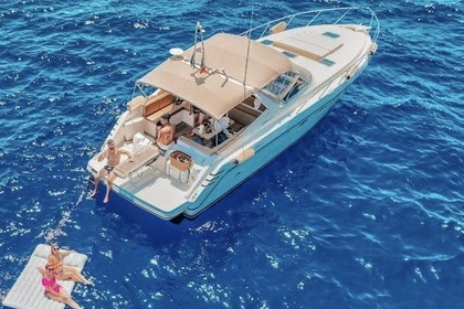 Hire Motorboat Cranchi Cranchi Mediteranee 40 Capri