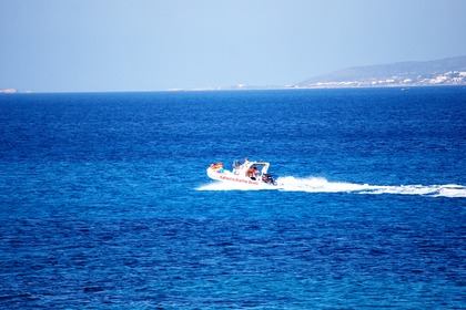 Charter RIB KMB YRIA 728 Naxos