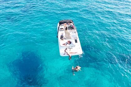 Location Bateau à moteur Bayliner Vr6 bowrider Cavalaire-sur-Mer