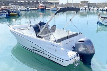 Rental Motorboat Jeanneau Cap Camarat 6.5 Cc St-Laurent-du-Var