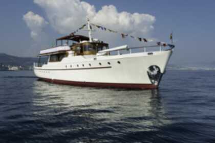 Charter Motor yacht James A. Silver Ltd. di Rosneath Navetta Castellammare di Stabia
