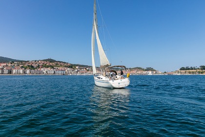 Alquiler Velero Bavaria 34 Cruiser Bayona