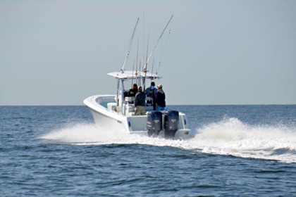 Charter Motorboat Mako 261 Ta' Xbiex