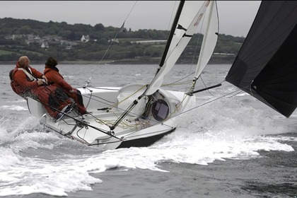 Hire Sailboat Hobbie cat Open 5.70 Lorient