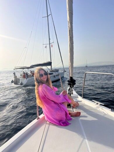 Atene Sailboat Beneteau Oceanis 40.1 alt tag text