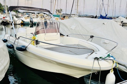 Hire Motorboat Selva Marine 5.50 Neuchâtel