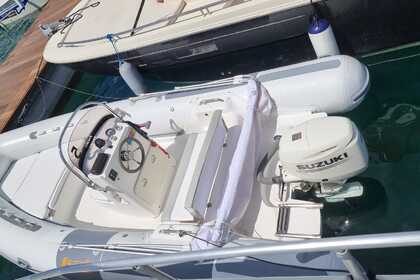 Charter Boat without licence  Bat 510 Province of Catanzaro