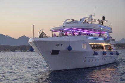 Charter Motor yacht Fantazia Shipyard Customised Sharm El-Sheikh