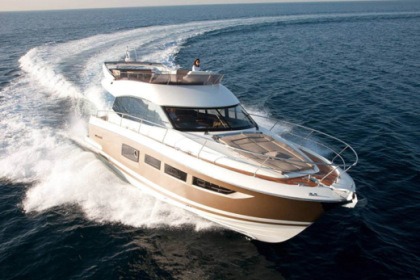 Rental Motor yacht Prestige Yachts Prestige 500 Fly Šibenik