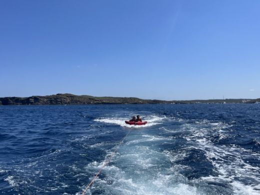 Maó Motorboat Glastron Riviera IV 350 alt tag text