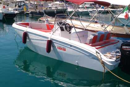 Charter Motorboat Scar next 195 senza patente 7 posti SCAR NEXT 195 Salerno