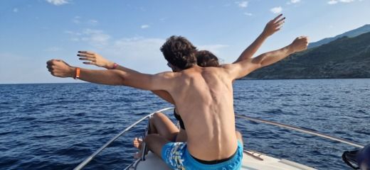 Bastia Motorboat B2 Marine Cap ferret 552 cc alt tag text