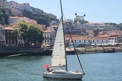 Hire Sailboat Jeanneau Sun fast 39 Porto