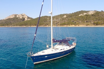 Charter Sailboat BENETEAU OCEANIS 423 Hyères