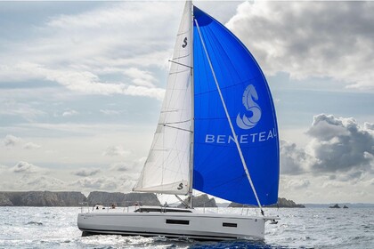 Alquiler Velero  Oceanis 37 Isla de Cos