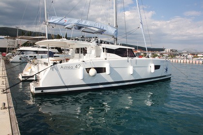 Miete Katamaran Fountaine Pajot Fountaine Pajot Astrea 42 Trogir