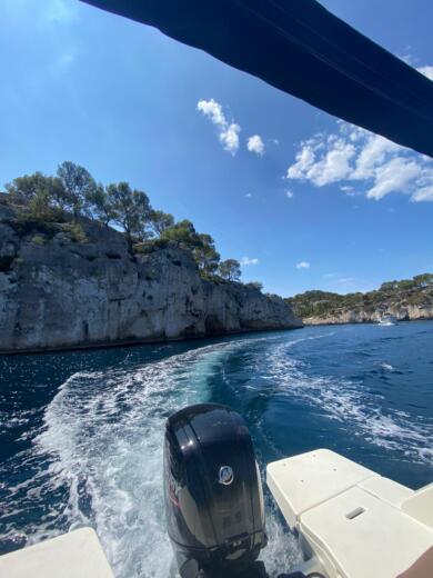 La Ciotat Motorboat Quicksilver Activ 605 Sundeck alt tag text