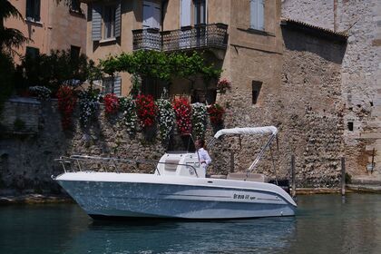 Rental Motorboat MINGOLLA BRAVA 22 - CON SKIPPER Sirmione