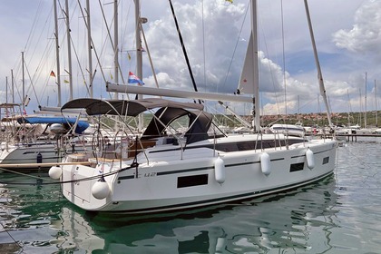 Location Voilier Bavaria Bavaria C42 Punat