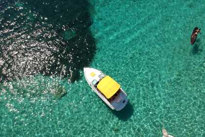 Location Bateau à moteur CHAPARRAL 215 SSI Split