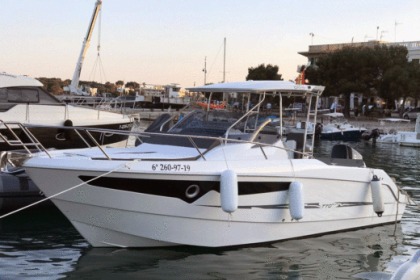 Charter Motorboat Galia 770 Sundeck Portocolom