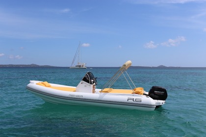 Hyra båt RIB-båt Renier R6 Porto Rotondo