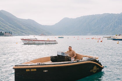 Verhuur Motorboot Black Pearl Silver 555 Perast