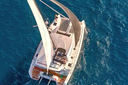Alquiler Catamarán Lagoon Lagoon 40 Alimos