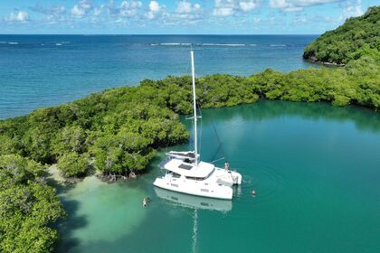 Location Catamaran Lagoon Lagoon 42 Le Marin