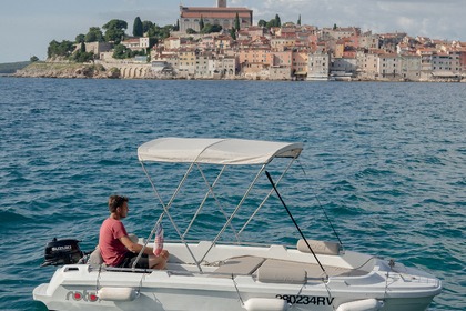 Miete Boot ohne Führerschein  Rent a boat NEW Roto 450s Rovinj