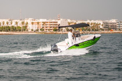 Noleggio Barca senza patente  Malibu California 5.7 Mola di Bari