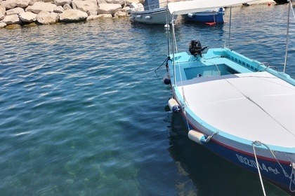 Rental Boat without license  CUSTOM Lancia in Legno 6metri Ponza