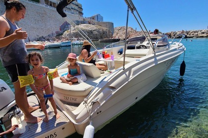 Hire Motorboat Eolo 730 Day Marseille