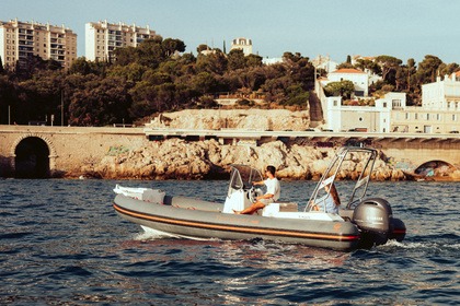 Charter RIB Capelli Tempest 700 Marseille