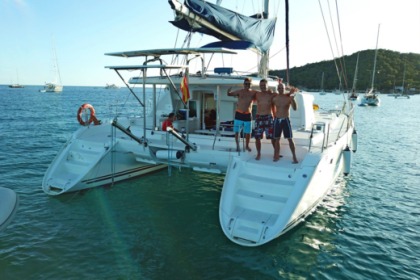 Rental Catamaran Lagoon 440 Pointe-a-Pitre