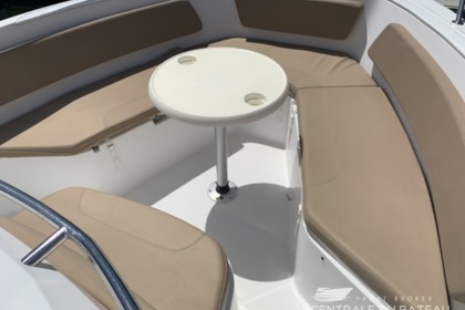 Miete Motorboot Jeanneau Cap Camarat 7.5 Cc Le Robert