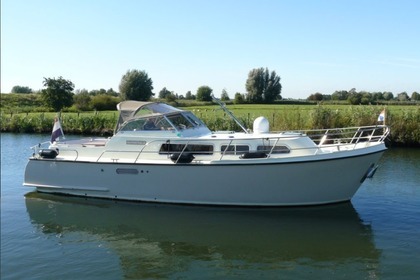Verhuur Woonboot Delos Cruiser 1100 IJsselstein