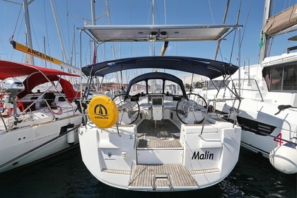 Rental Sailboat Jeanneau Sun Odyssey 439 Vodice