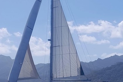 Charter Sailboat Jeanneau Sun odyssey 52.2 Uturoa