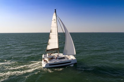 Aluguel Catamarã 15 BALI CATSPACE -SA (4D/2C) Cogolin