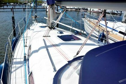Miete Segelboot Bavaria 30 Cruiser IJsselmeer