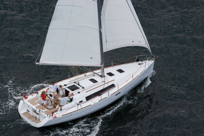 Charter Sailboat  Oceanis 34 Nieuwpoort