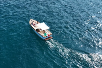 Hire Motorboat Mussini Corvetta 24 Rapallo