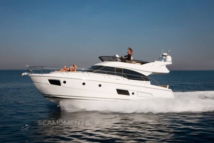 Rental Motorboat Bavaria Virtess 420 Fly Palma de Mallorca